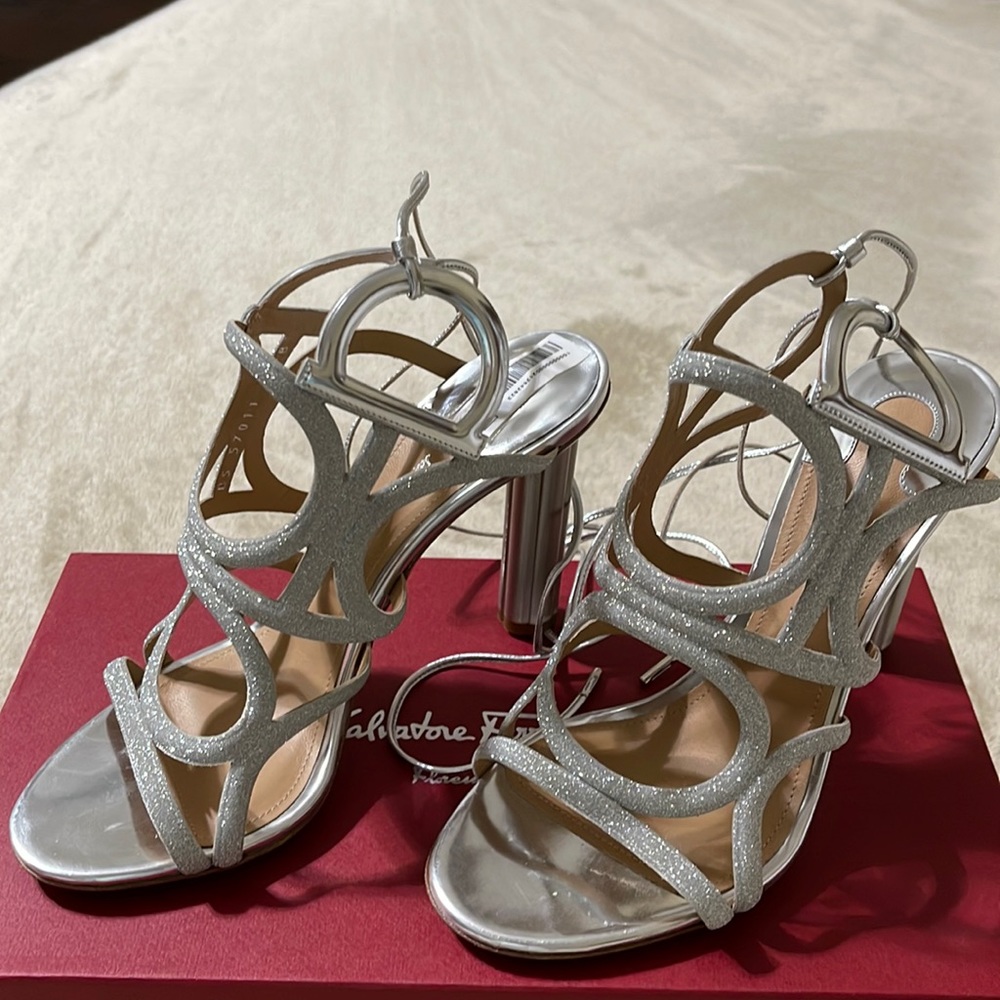 Salvatore Ferragamo. Size 7. New with tags.